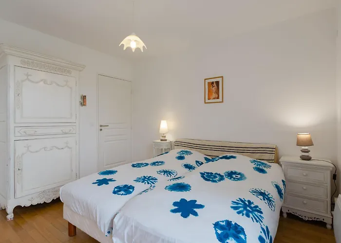 Les Coteaux By Interhome Apartment