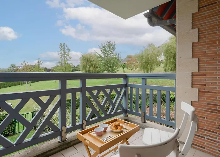 Les Coteaux By Interhome Apartment *